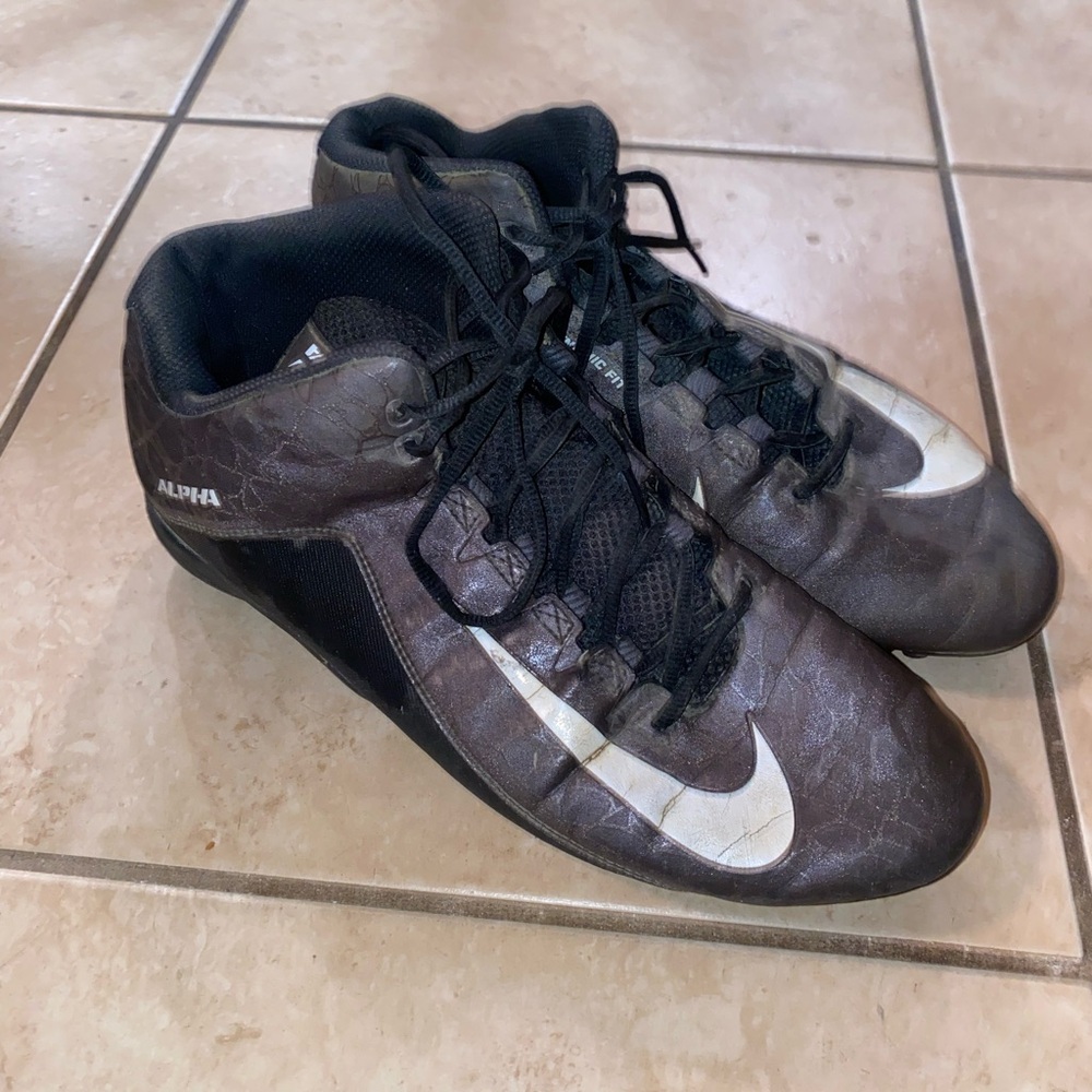 Nike Alpha Cleats (Size 12)